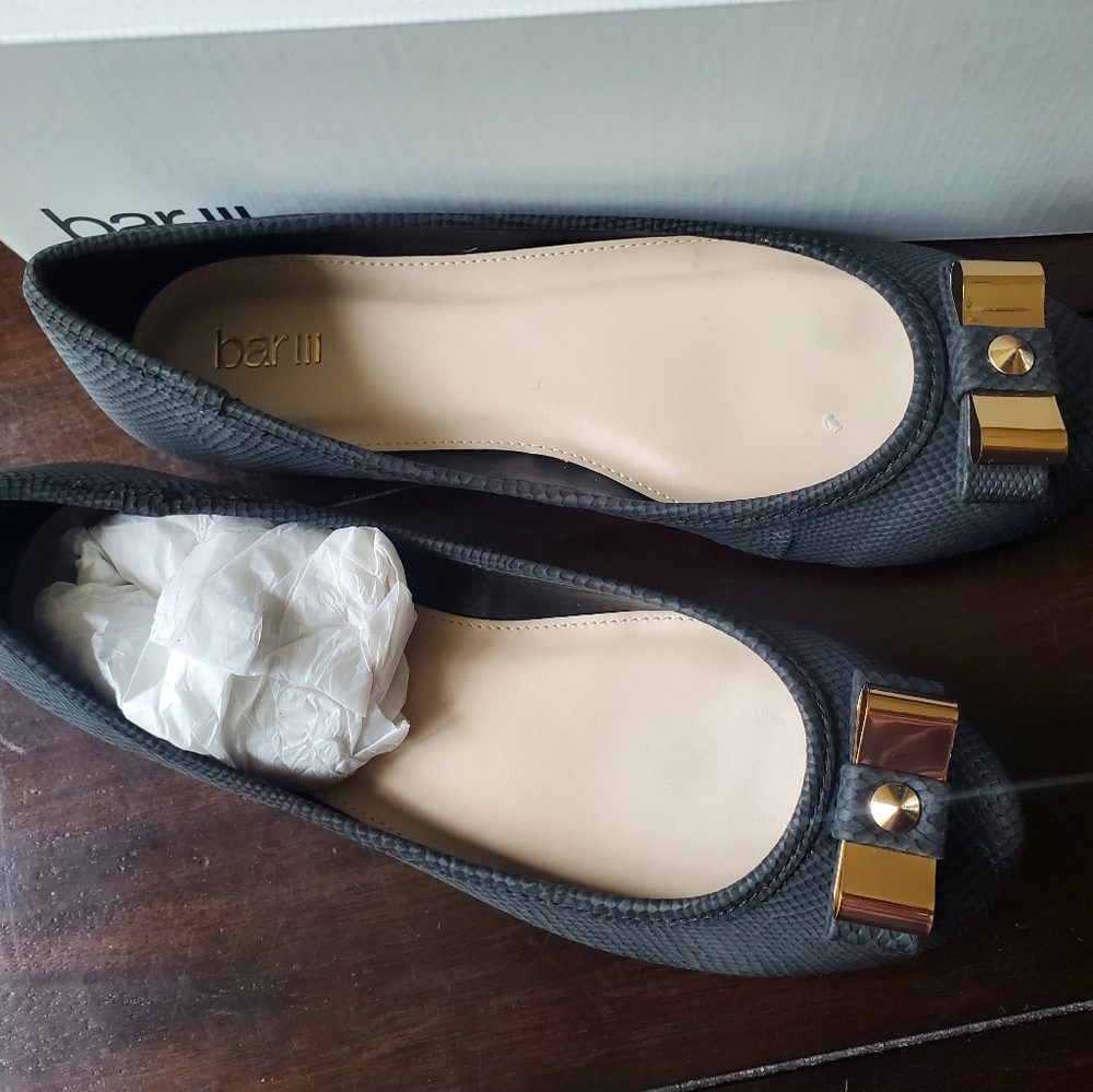Bar III flats, size 7.5 M